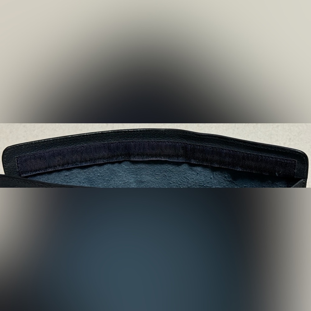 GUCCI Vintage GG Canvas Sherry Line Clutch - Picture 12 of 16